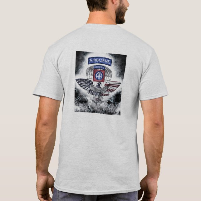im Flugzeug Sprengstoffauslegung T-Shirt (Rückseite)