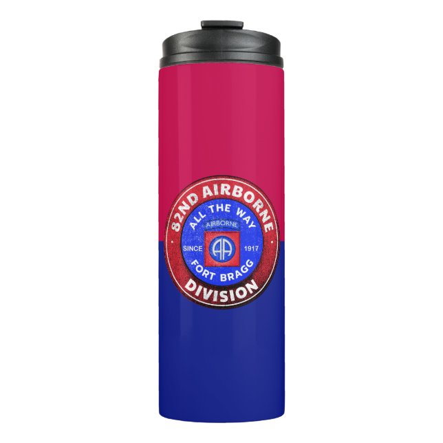 im Flugzeug Unternehmensbereich Proud Veteran Thermosbecher (Vorderseite)