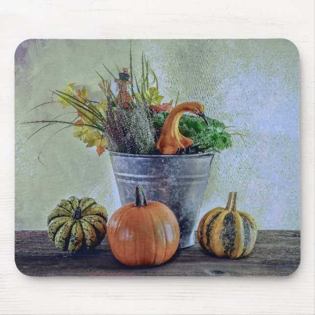 Im Herbst noch Leben mit Kürbis, Blume Mousepad (Vorne)