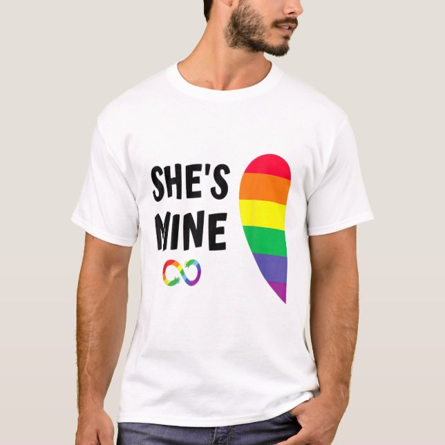 Im Hers ist meine Mutter auf den stolzen lesbische T-Shirt (Vorderseite)