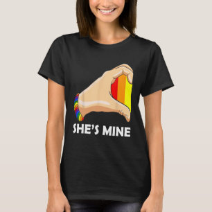 Im Hers ist meine Mutter auf den stolzen lesbische T-Shirt