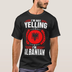 Im nicht schreiendes T-Shirt des Albaner-Im