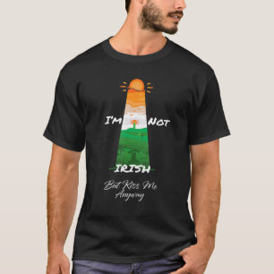 Im Not Irish But Kiss Me Anyway Women At Sunset Pa T-Shirt