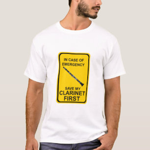 Im Notfall meine Klarinette zuerst Gerettet T-Shirt
