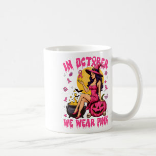 Im Oktober tragen wir einen rosa Hexenkrebs-Schlag Kaffeetasse