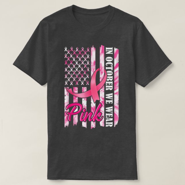 Im Oktober tragen wir Pink American USA Flag Breas T-Shirt (Design vorne)
