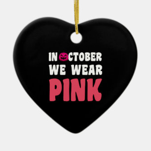 Im Oktober tragen wir Pink für das Bewusstsein für Keramik Ornament