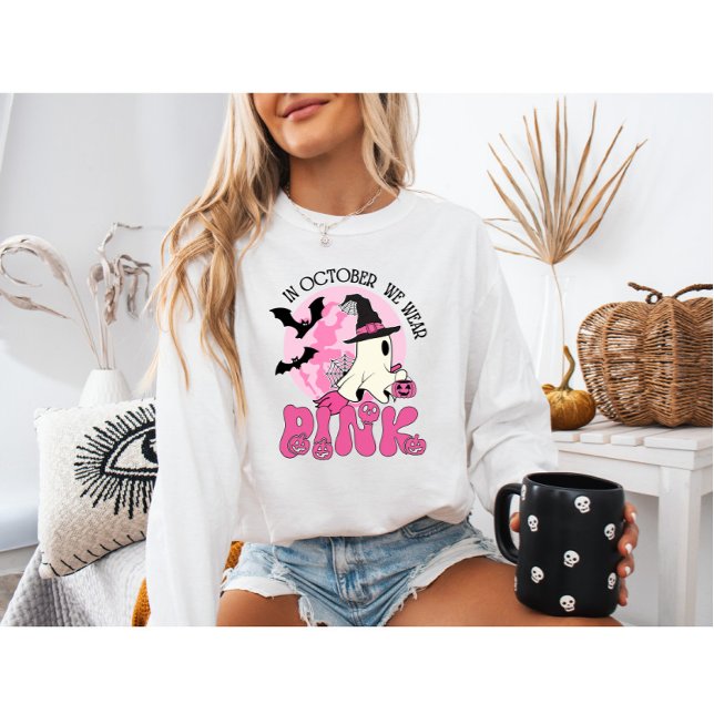 Im Oktober tragen wir Pink Ghost Halloween Sweatshirt (Von Creator hochgeladen)