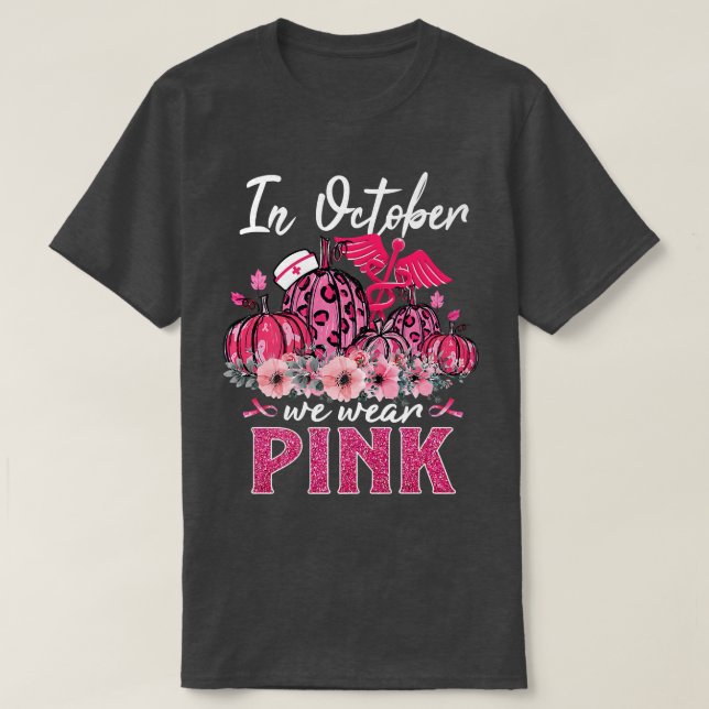 Im Oktober tragen wir Pink Nurse Life Pumpkin Leop T-Shirt (Design vorne)