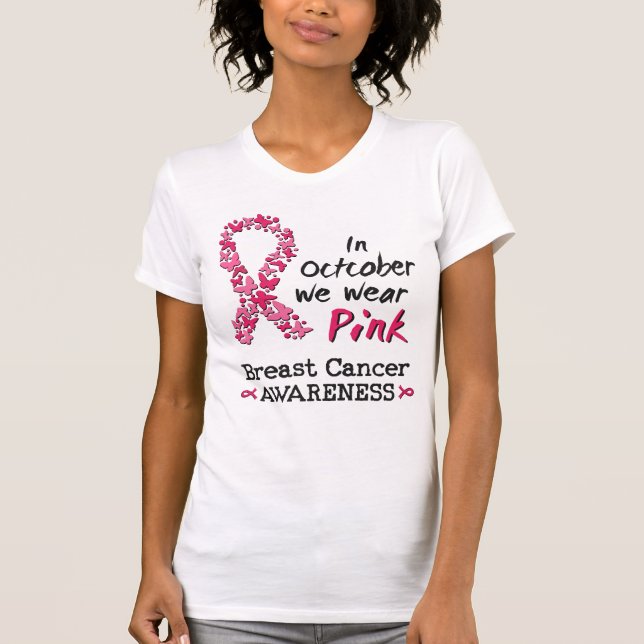 Im Oktober tragen wir rosa Brustkrebs-Bewusstsein T-Shirt (Vorderseite)