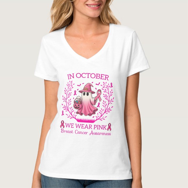 Im Oktober tragen wir rosa Geisterhexen Brustkrebs T-Shirt (Vorderseite)