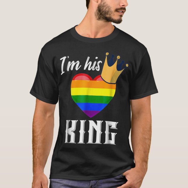 Im Sein King LGBTQ Rainbow Heart Gay Boyfriend T-Shirt (Vorderseite)