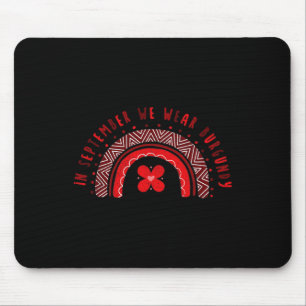 Im September tragen wir Burgunderrot für das Siche Mousepad