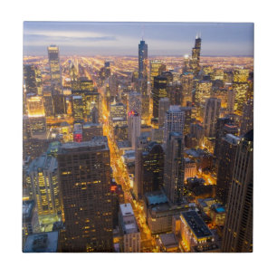 Im Stadtzentrum gelegene Chicago-Skyline an der Fliese