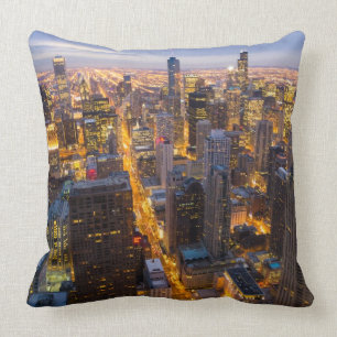 Im Stadtzentrum gelegene Chicago-Skyline an der Kissen