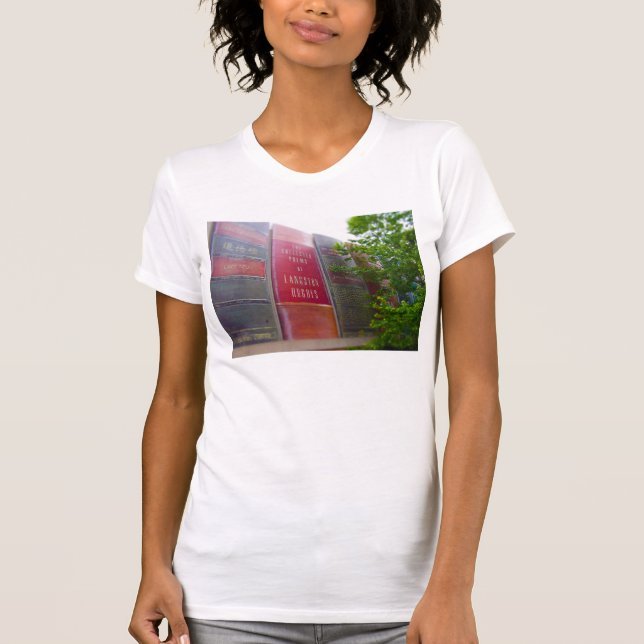 Im Stadtzentrum gelegene Kansas- Citybibliothek T-Shirt (Vorderseite)