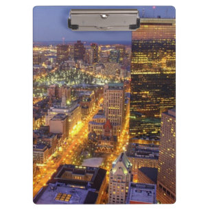 Im Stadtzentrum gelegener Boston- und Hancock-Turm Klemmbrett