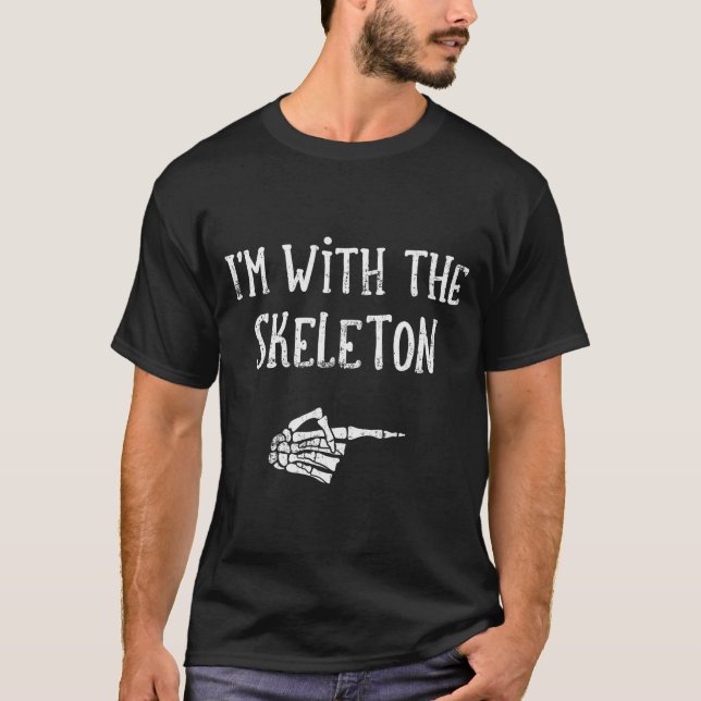 I'm With The Skeleton Matching Couple Costume Hall T-Shirt (Vorderseite)