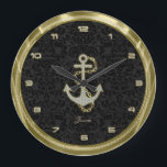 Imitat-Glitzer-Seeanker-Schwarz-Hintergrund 2 Große Wanduhr<br><div class="desc">Elegante schwarze monotones Vintager Blumendamasthintergrund mit weißem Glitter- und Goldseeanker und Zahlen im gleichen Glitter. Gold tont Ordnung. Coole bling Wanduhr. Entwurf ist alle Bilder und keine Art metallisches Ende. Wenn Sie irgendeine Hilfe benötigen, die irgendwelche meiner Entwürfe besonders anfertigt, treten Sie mit ArtOnWear Designer in Verbindung. Textformatierung mit der...</div>