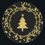 Imitate Foil Christmas Tree Round Sticker - Gold B<br><div class="desc">Ein eleganter Goldfolieneffekt Weihnachtsbaum auf einem klassischen schwarzen Hintergrund.</div>