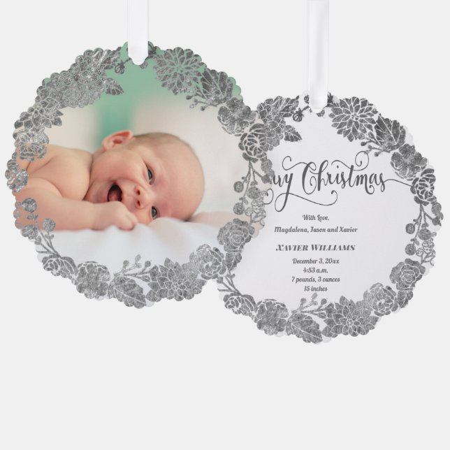 Imitate Silberfolienkranz neues Baby Frohe Weihnac Ornament Karte (Vorderseite/Rückseite)