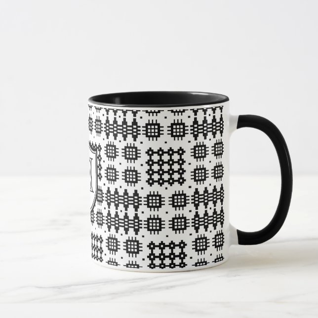 Imitate Welsh Tapestmuster Monogramm Schwarz, Weiß Tasse (Rechts)