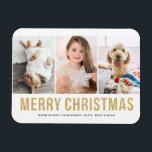 Imitats Gold Glitzer Drei Fotosammlungen Weihnacht Magnet<br><div class="desc">Frohe Weihnachten | Fügen Sie Ihrer Urlaubssaison eine Touch Glanz mit unserem individuell gestaltbaren Weihnachtsmagneten aus dem Foto, mit den auffälligen Goldbriefen! Dieser festliche Magnet ist eine wunderbare Möglichkeit, Ihr Lieblings-Ferien-Foto zu präsentieren, während Sie Freunde und Familie herzliche Wünsche schicken. Die eleganten Goldbriefe verleihen Ihrem Magneten einen schillernden Effekt, der...</div>
