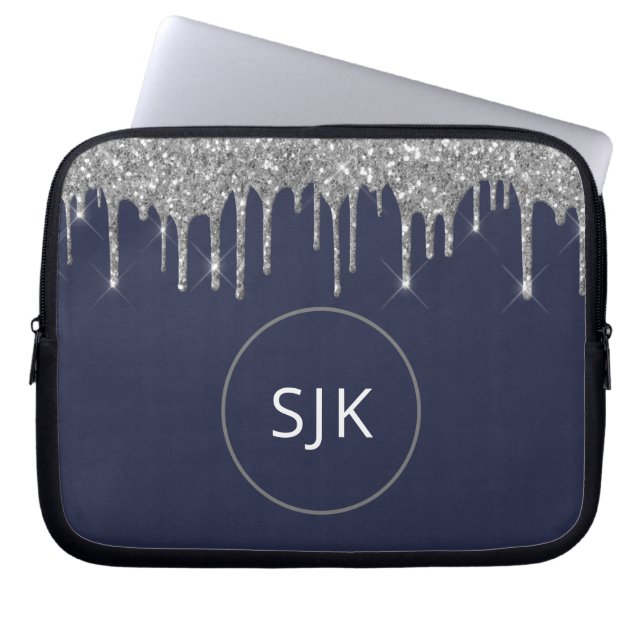 Imitats Navy Blue Silver Driving Glitzer Monogram Laptopschutzhülle (Vorderseite)