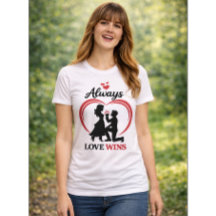 Immer siegt die Liebe Klassisches Damen-T-Shirt.