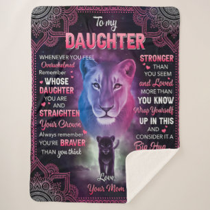 Immer wenn sich U überwältigt Löwe Mama zu Tochter Sherpadecke