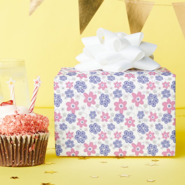 Immergrün Lavendel Rosa Blumen Geschenkpapier (Geburtstagsparty)