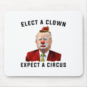 Impeach AntiTrump wählen einen Clown erwarten eine Mousepad