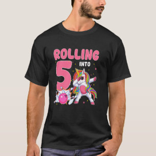 In den 5. Geburtstag rollendes Einhorn-Bowling 5 J T-Shirt
