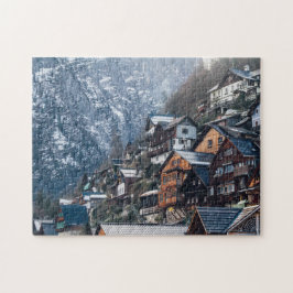 In den Snowy Mountain gebaute Zuhause Puzzle