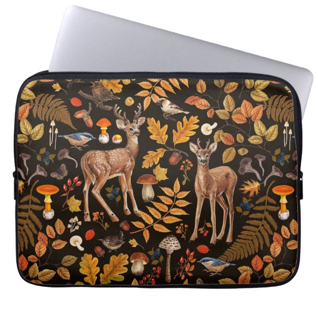 In den Wald/Herbst Hirsche auf schwarz Laptopschutzhülle (Vorderseite)