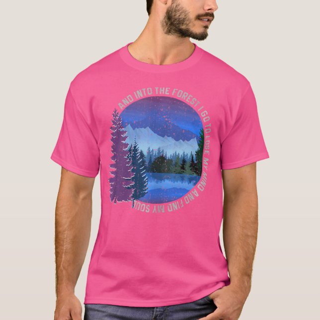 In den Wald I Go Nature Wandern Camping Geschenk T-Shirt (Vorderseite)