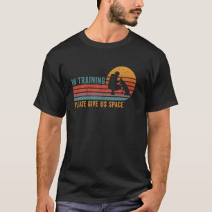 In der Ausbildung Bitte geben Sie uns Platz Funny T-Shirt