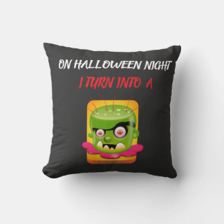 IN DER HALLOWEEN-NACHT VERWANDELTE ICH MICH IN EIN KISSEN