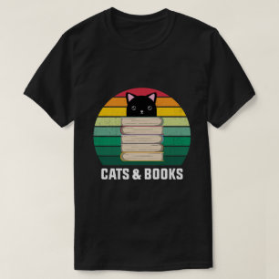 In der Liebe Katzen und Bücher lustige Katzen und  T-Shirt