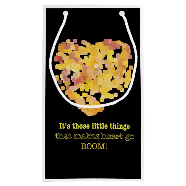 In der Liebe Zitat: Es ist diese kleinen Dinge ... Kleine Geschenktüte (Rückseite)