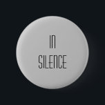 In der Ruhe--Graues modernes Button<br><div class="desc">Neutrale Töne, gute Sicht</div>