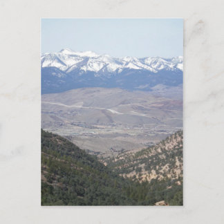 IN DIE BERGE POSTKARTE