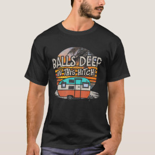 In diesem Hitchcock-Funny-Camping-Geschenk tief ve T-Shirt