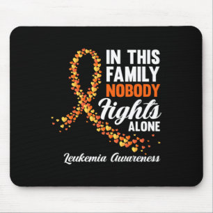 In dieser Familie kämpft niemand allein gegen Leuk Mousepad