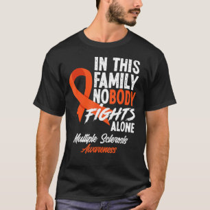 In dieser Familie kämpft niemand allein Multiple S T-Shirt