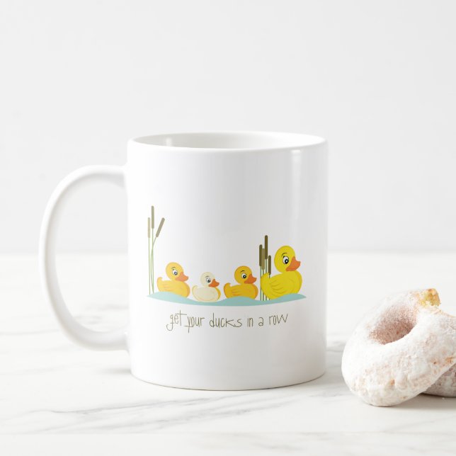 In einer Reihe Kaffeetasse (Mit Donut)