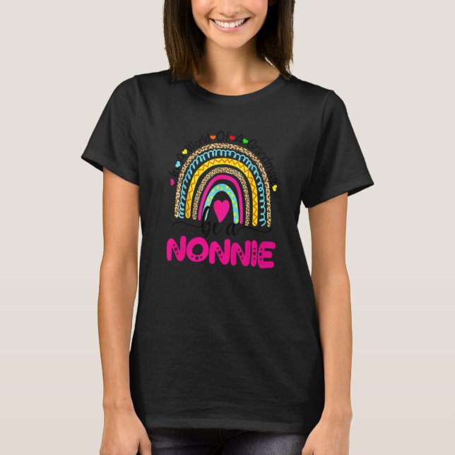 In einer Welt voller Granmen ist ein Nonnie-Regenb T-Shirt (Vorderseite)