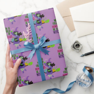 In einer Welt voller Prinzessinnen ist eine Hexe Geschenkpapier