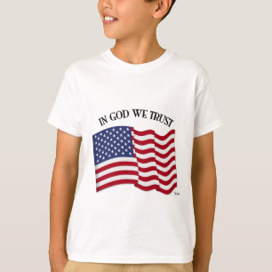 In Gott vertrauen wir der US-Flagge T-Shirt