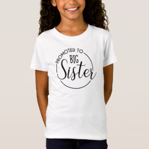 In große Schwester befördert T-Shirt